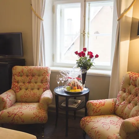 Telegraaf, Autograph Collection 5*