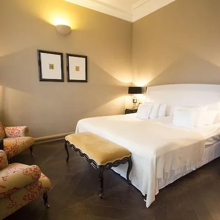 Telegraaf, Autograph Collection 5*