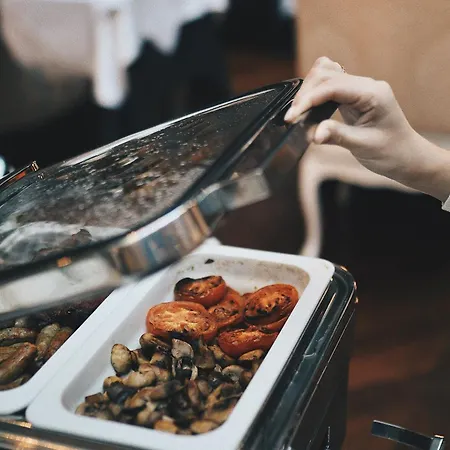 テレグラーフ オートグラフ コレクション タリン