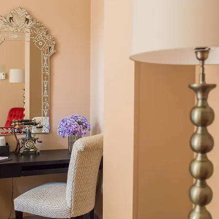 Telegraaf, Autograph Collection فندق