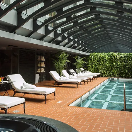 Telegraaf, Autograph Collection فندق 5*