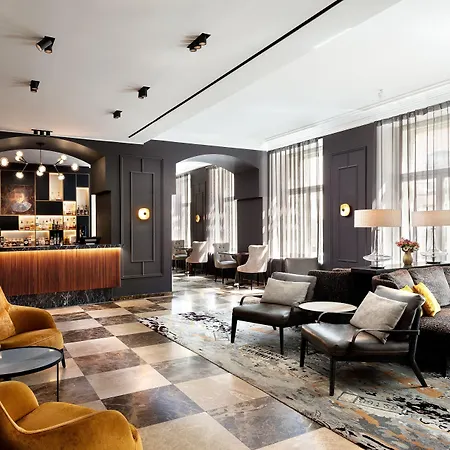 テレグラーフ オートグラフ コレクション タリン