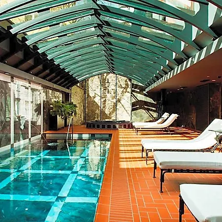 فندق Telegraaf, Autograph Collection 5*