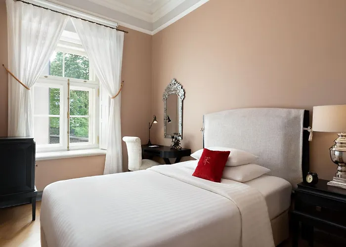 Hotel Telegraaf, Autograph Collection 5*