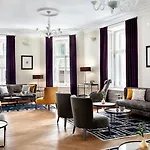 Telegraaf, Autograph Collection 5* Reval