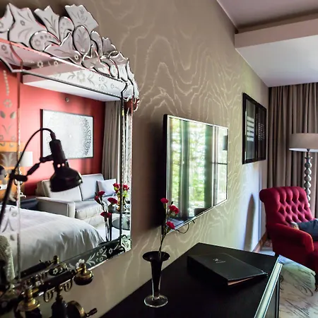 Telegraaf, Autograph Collection Таллин