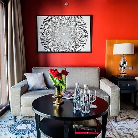 Отель Telegraaf, Autograph Collection