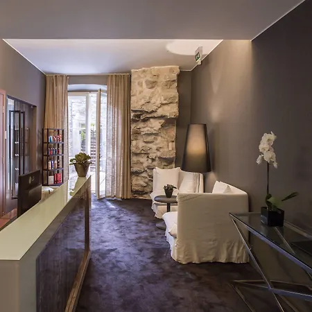 Telegraaf, Autograph Collection