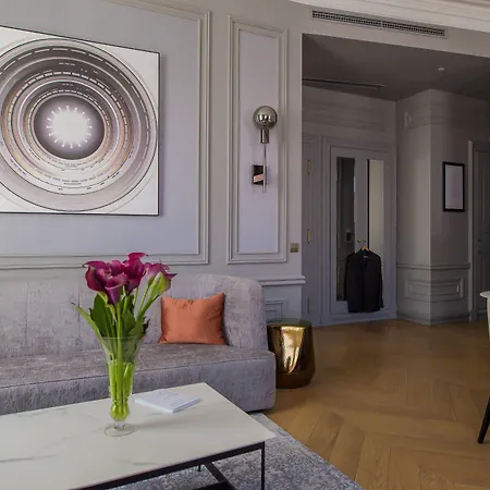 Hotel Telegraaf, Autograph Collection 5*